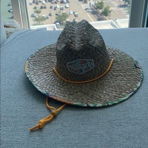 Hemlock pineapple hat